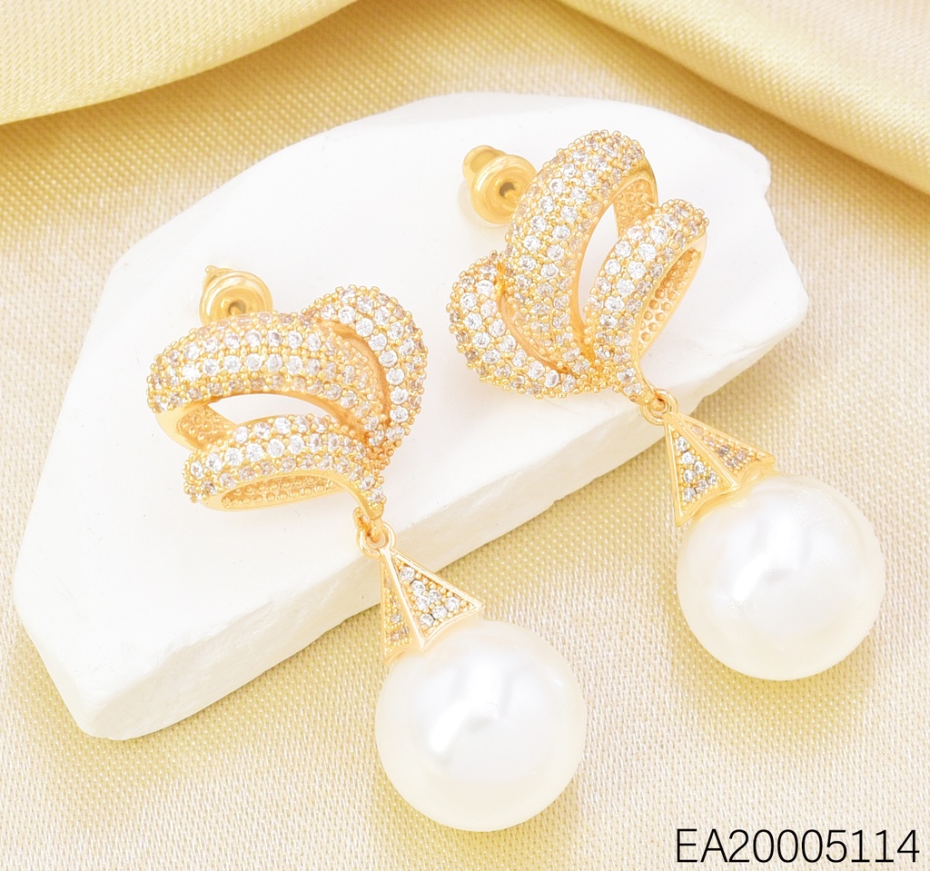 ARETES DOR 3 LINEAS CURVAS/PIRAMIDE/PERLA EE4420-6