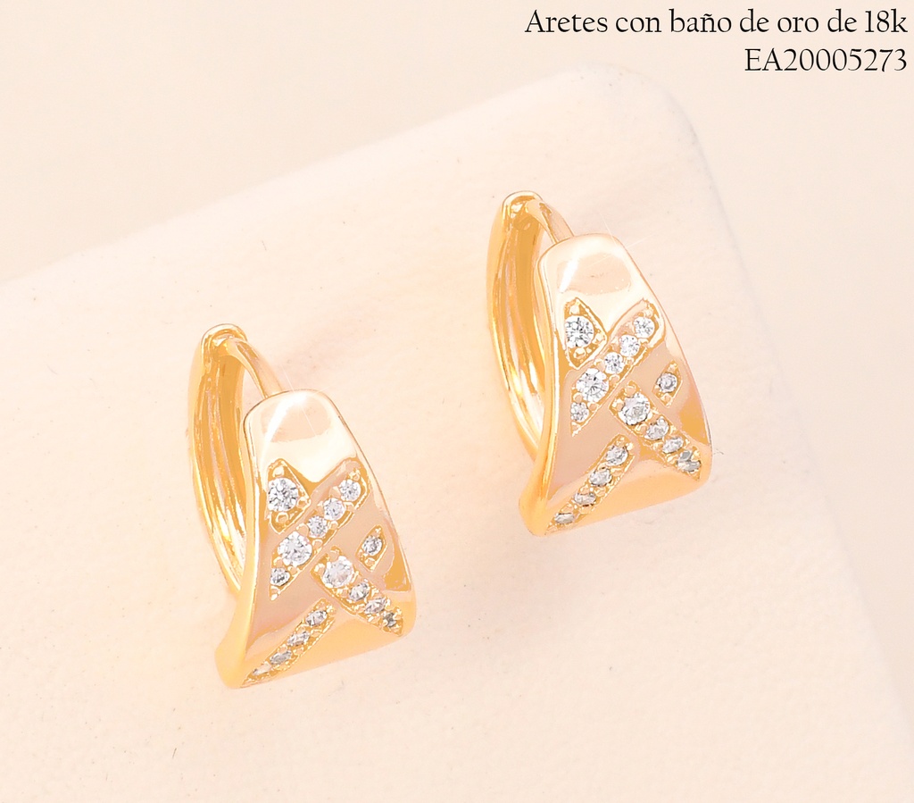 ARETES HUGGIES BAÑO DE ORO 18K "X" ZIRCONIAS