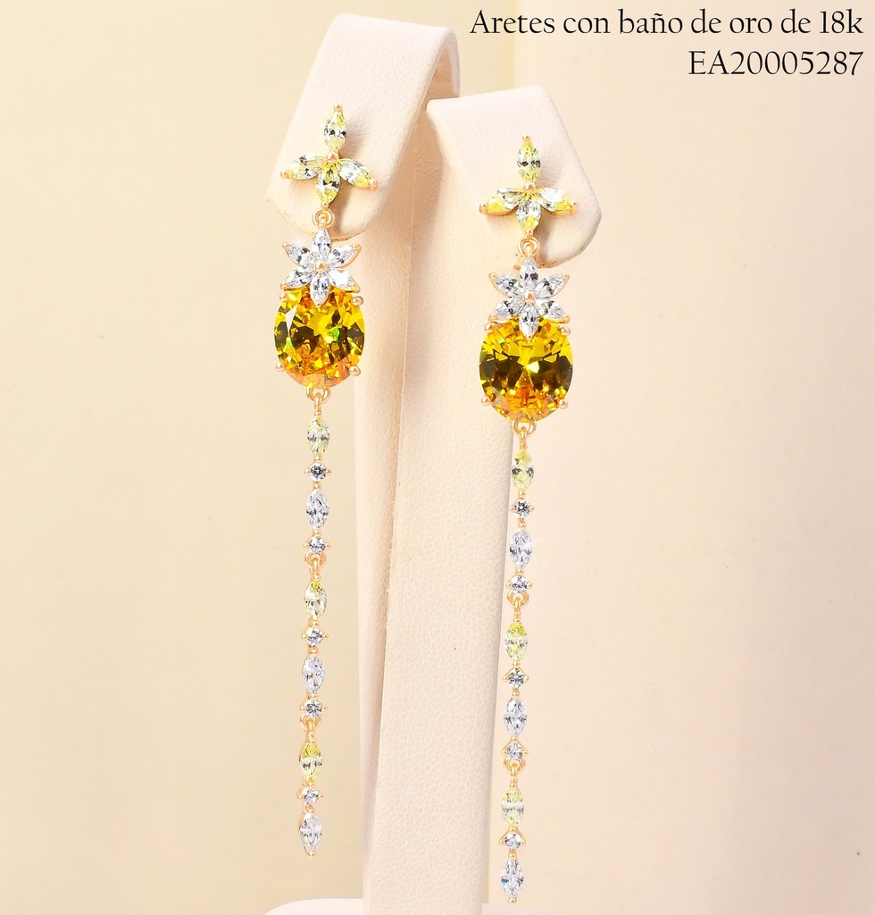 ARETES BAÑO DE ORO 18K FLOR ZIRC C/OV AMARILLO