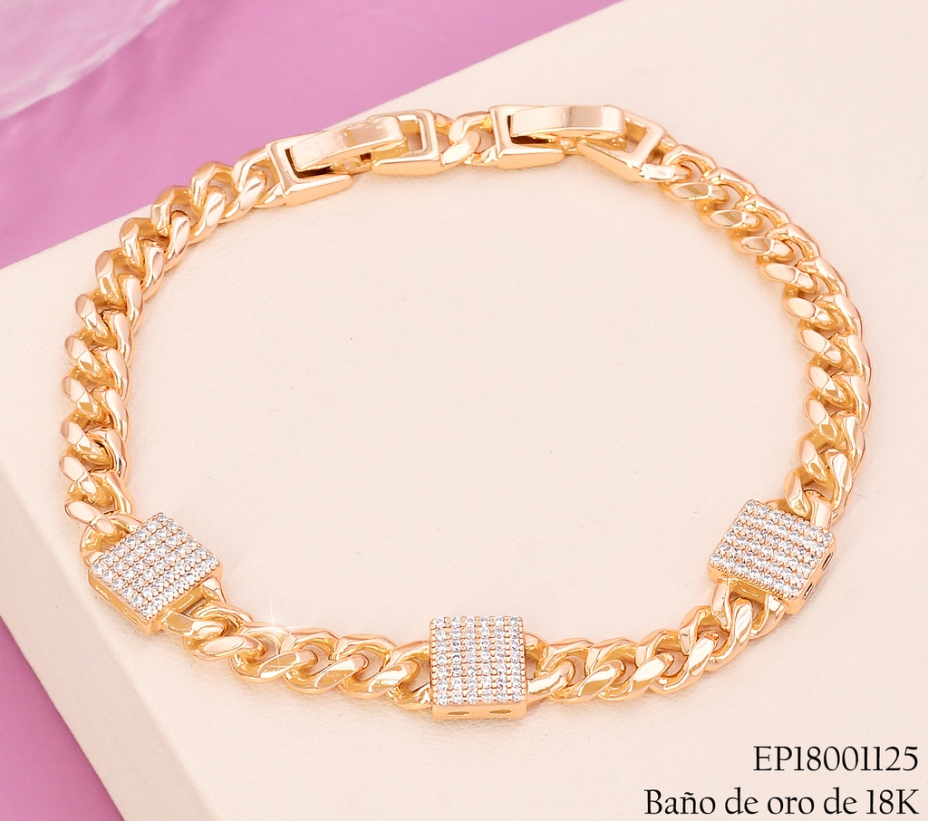 PULSERA MARTILLADA BAÑO DE ORO 18K 3 CUADROS ZIRC.