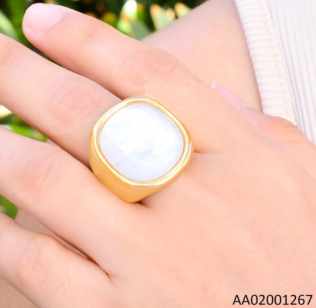 ANILLO DORADO PIEDRA BLANCA CUADRADA RA581-305