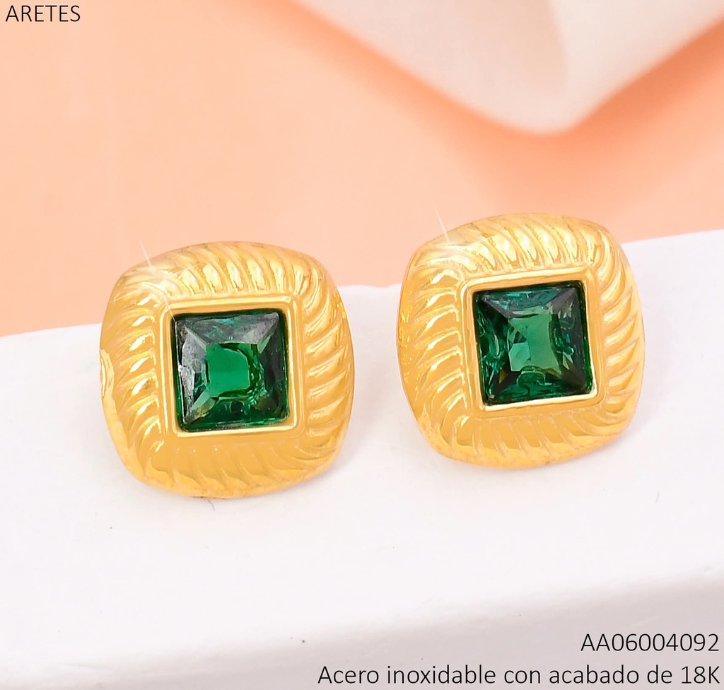 ARETES ACERO INOX. ACABADO 18K. CUADRADO ZIRC. INCRUSTADA VERDE P25070211003