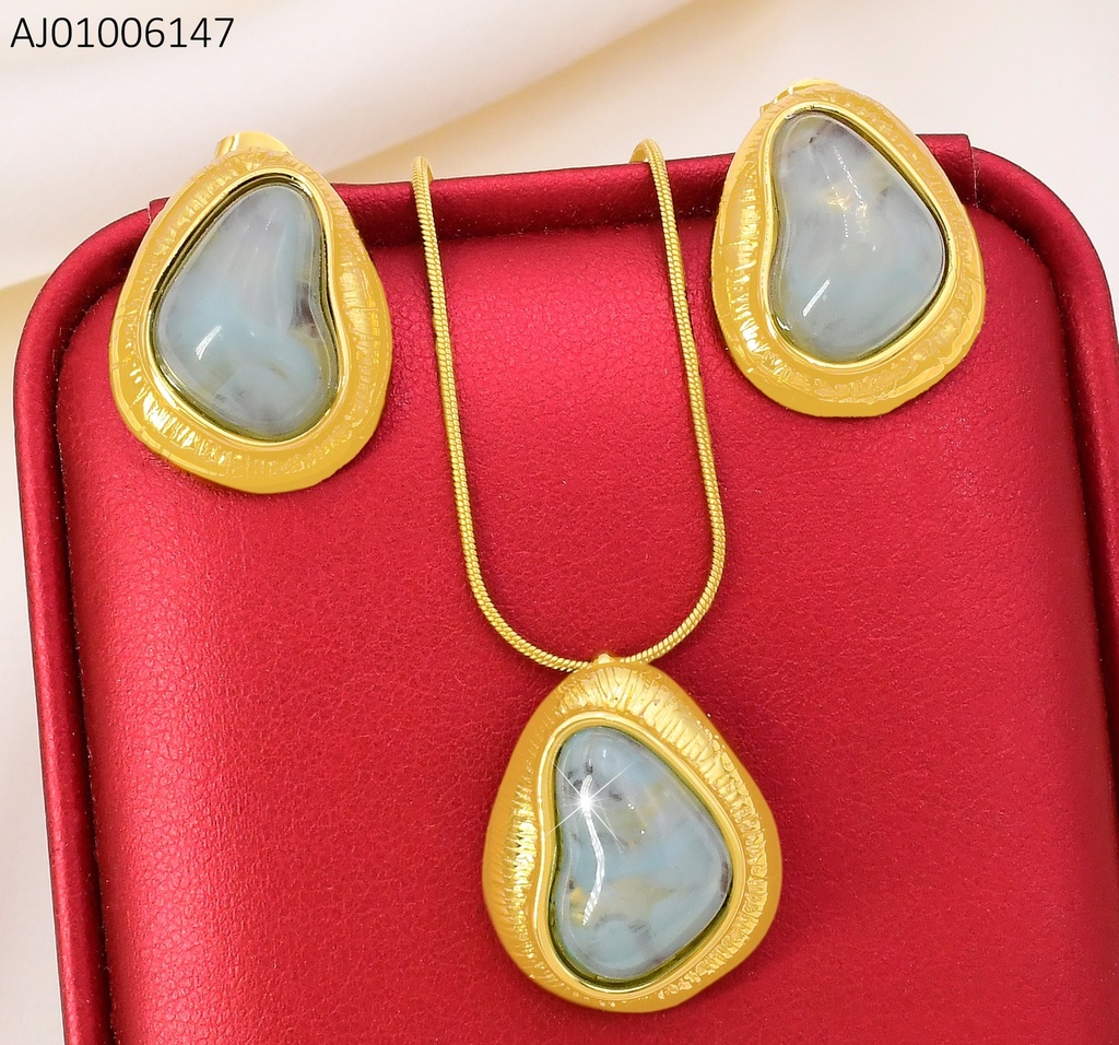 SET DORADO TRIANGULO IRREGULAR PIEDRA CELESTE SA1291-1
