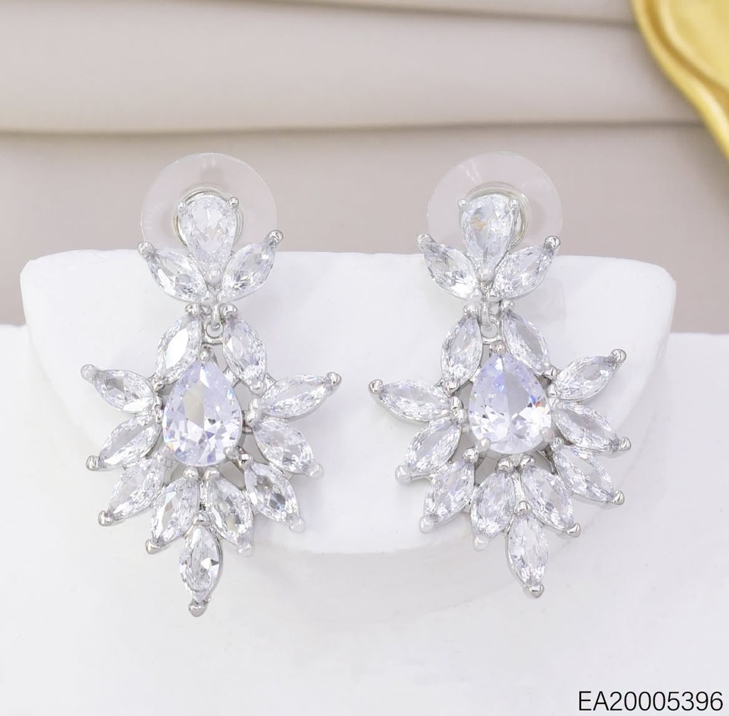 ARETES ZIRC. COLGANTE MARIPOSA PLATD. EE4830-6