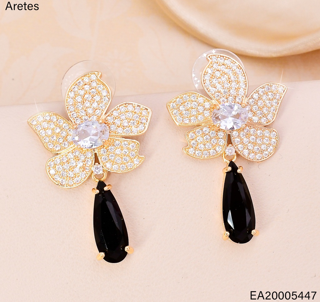 ARETES DOR. FLOR ZIRC. C/GOTA NEGRA EE4478-6
