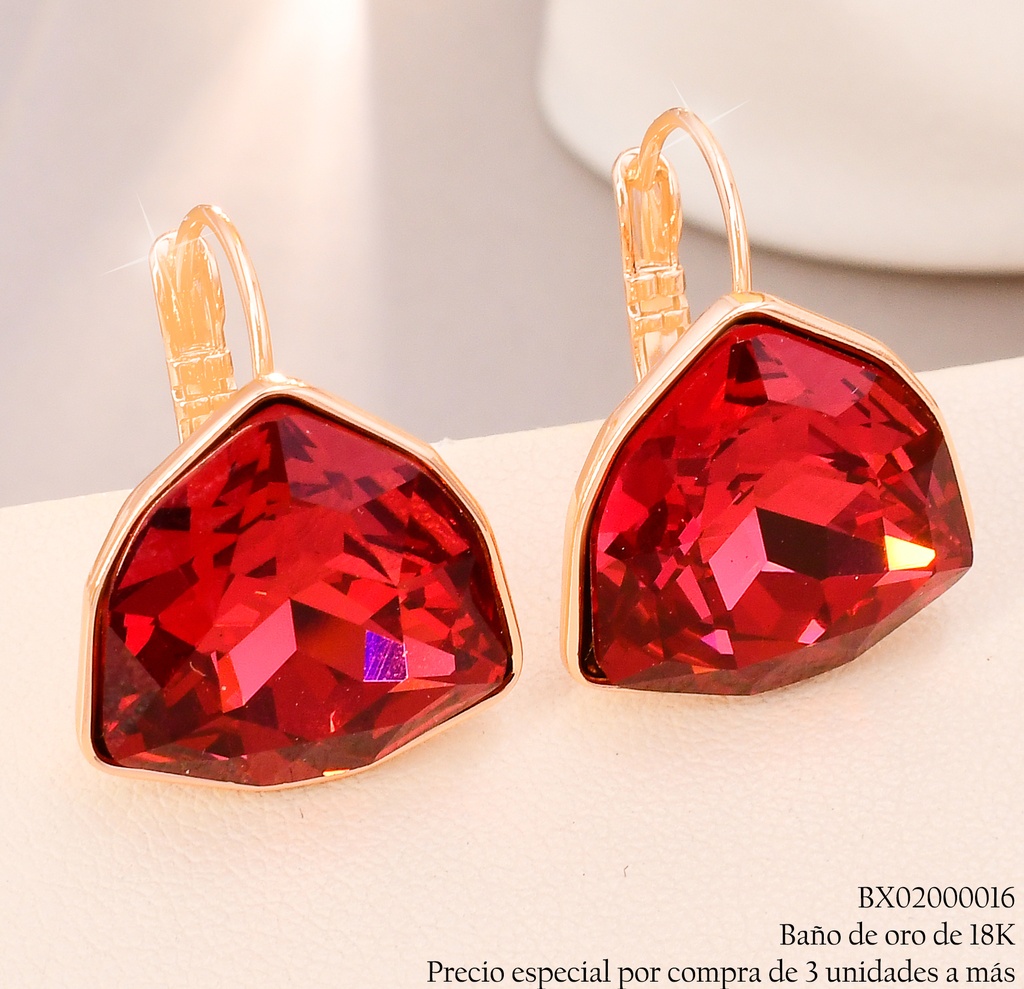 ARETES BAÑO DE ORO 18K XUPING TRIANGULO ZIRC.ROJA (X)