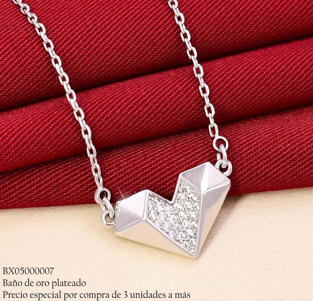 CADENA BAÑO PLATEADO DIJE CORAZON SEGMENTADO ZIRC. #147 XUPING
