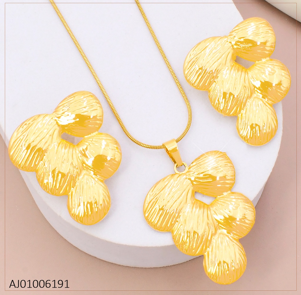 SET DOR RACIMO DE UVA SA1322-143 (IN11)