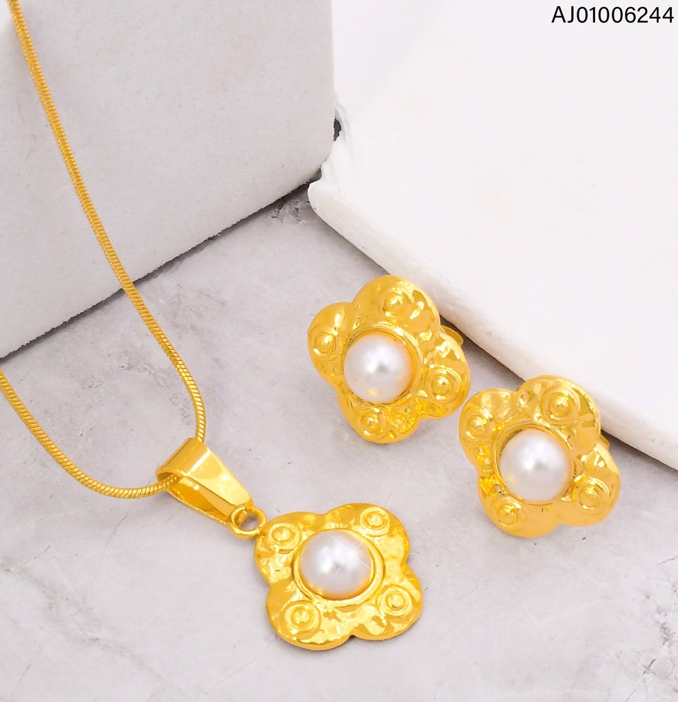 SET ROMBO/PERLA CENTRO SA1379-270 (IN11)