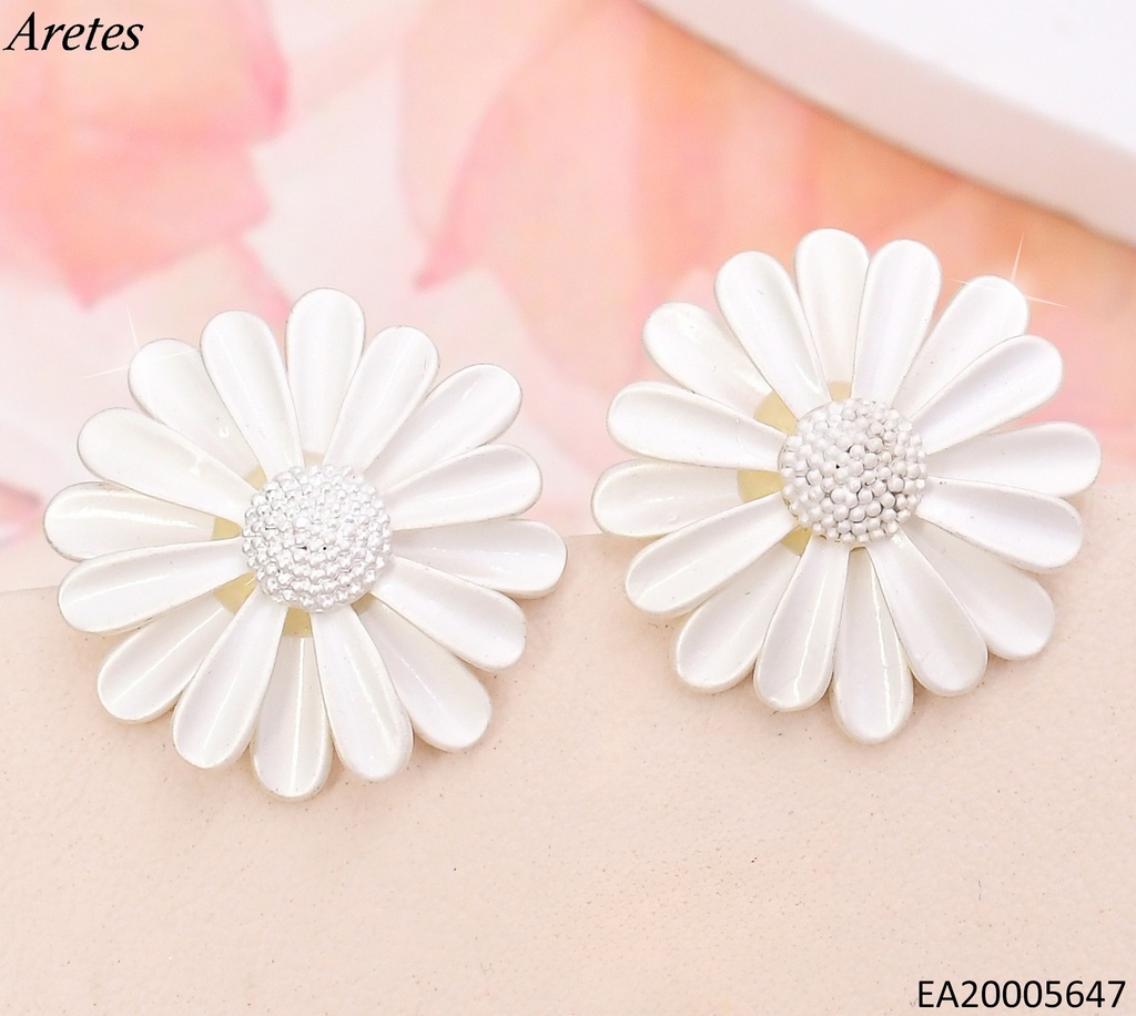 ARETES FLOR BLANCA MARGARITA EE4265-301
