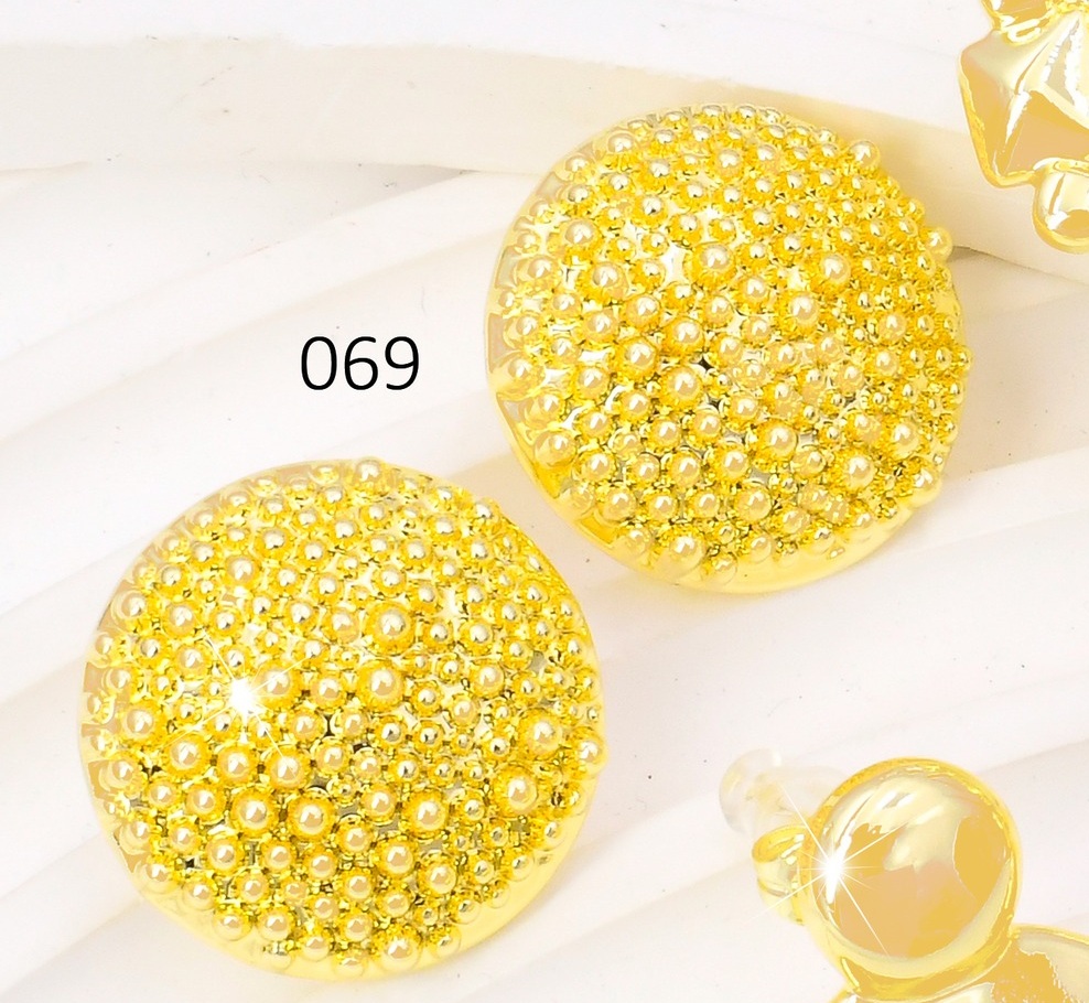 ARETES BAÑO DE ORO 14K. XUPING RD. C/PELOTITAS EE5244-427 012026