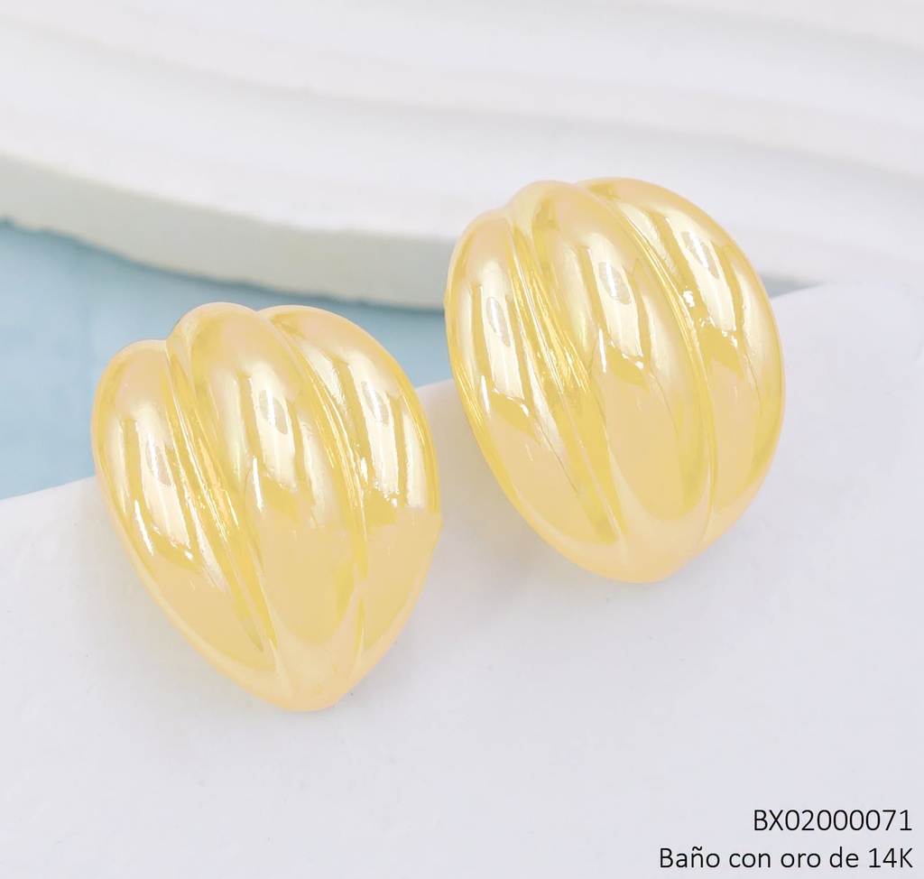ARETES BAÑO DE ORO 14K. XUPING "C" GRAB LINEAS EE5246-427 012026
