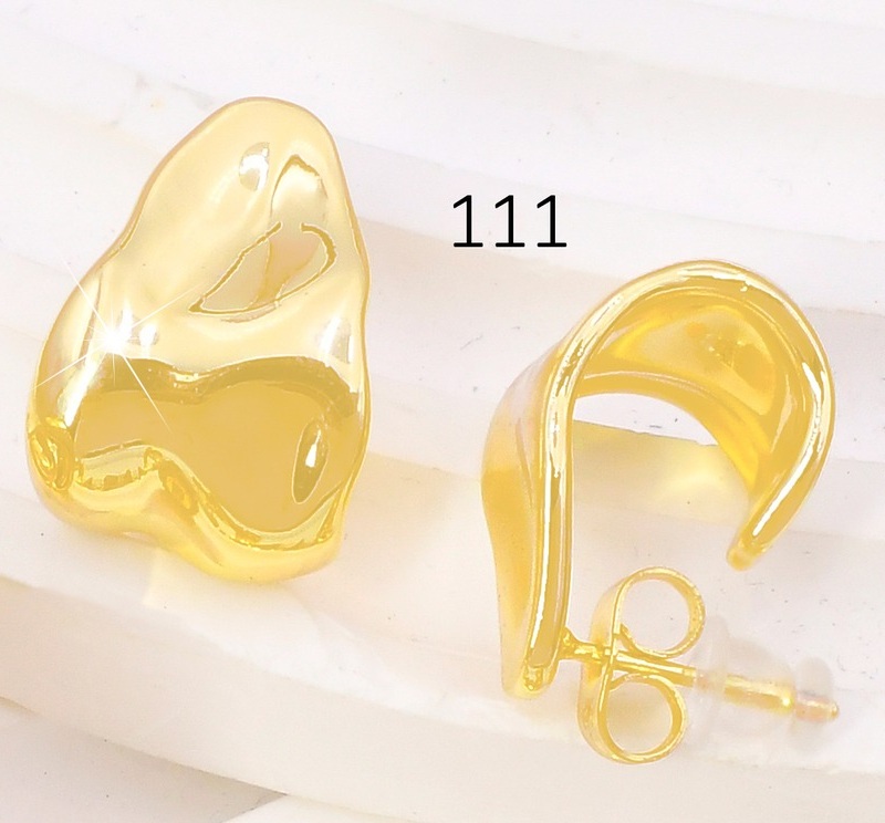 ARETES BAÑO DE ORO 14K. XUPING "J" IRREG. EE5286-427 012026