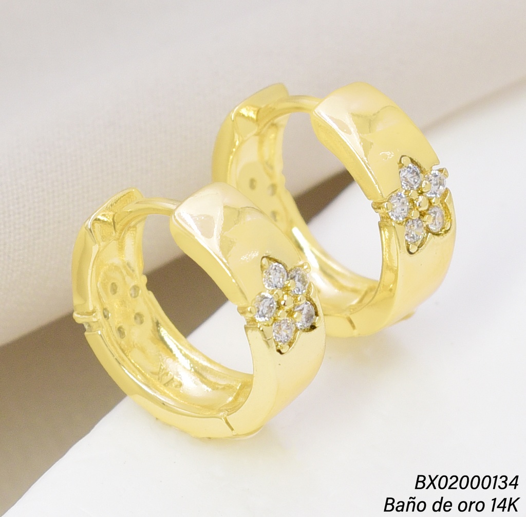 ARETES BAÑO DE ORO 14K. XUPING "C" ZIRC. FLOR EE5309-427 012026