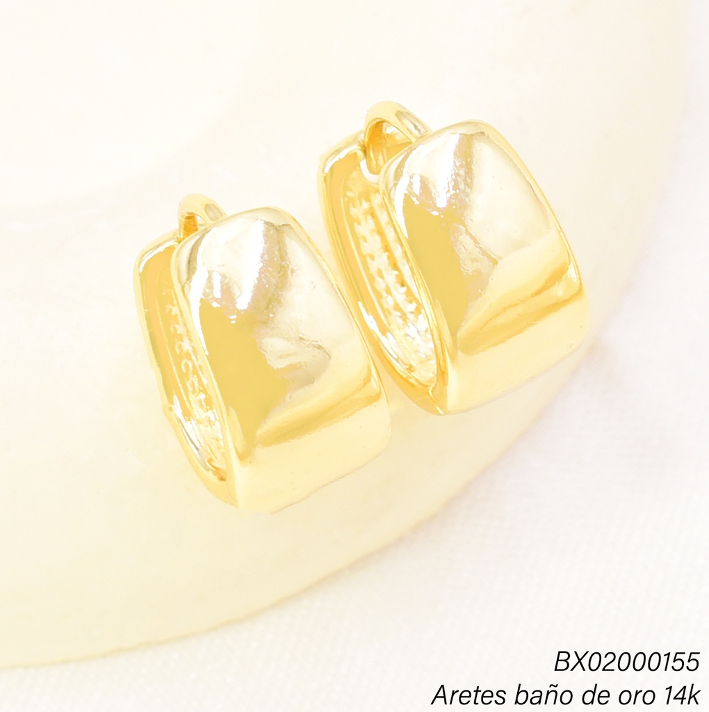 ARETES HUGGIES BAÑO DE ORO 14K. XUPING "C" LISO EE5331-427 012026
