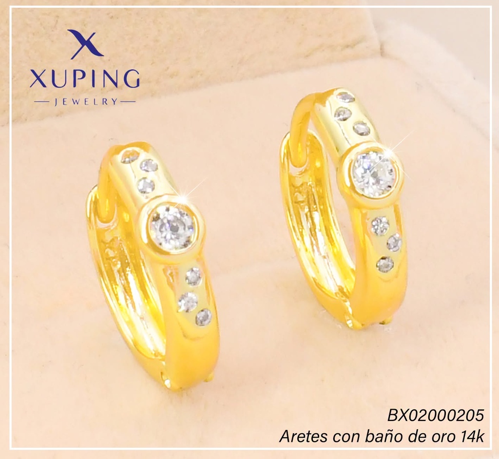 ARETES HUGGIES BAÑO DE ORO 14K. XUPING "C" ZIRC. RD. EE5383-428 012026