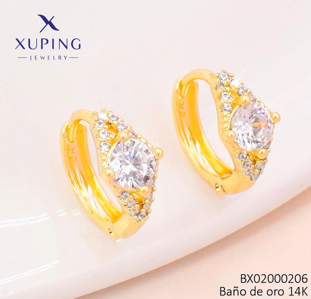 ARETES BAÑO DE ORO 14K. XUPING "C" ROMBO ZIRC. EE5384-428 012026