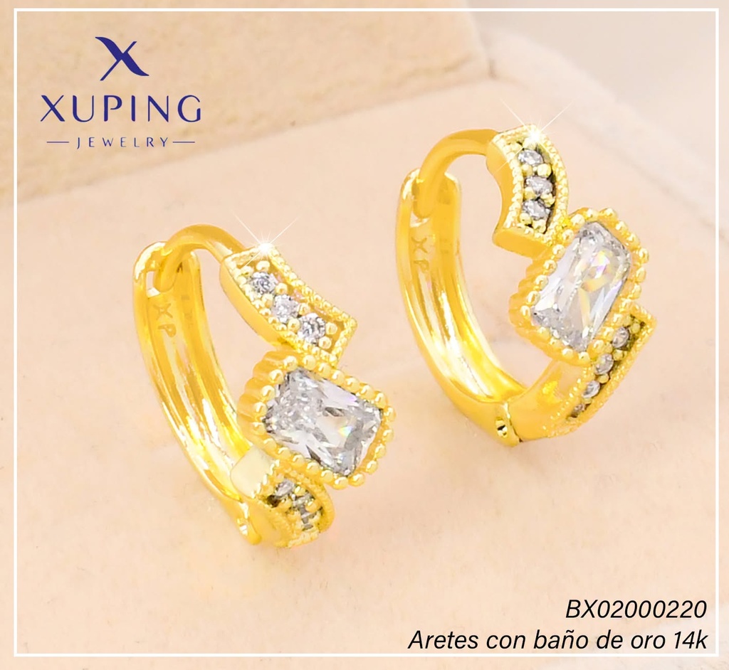 ARETES HUGGIES BAÑO DE ORO 14K. XUPING "C" ZIRC. RECT. EE5403-428 012026