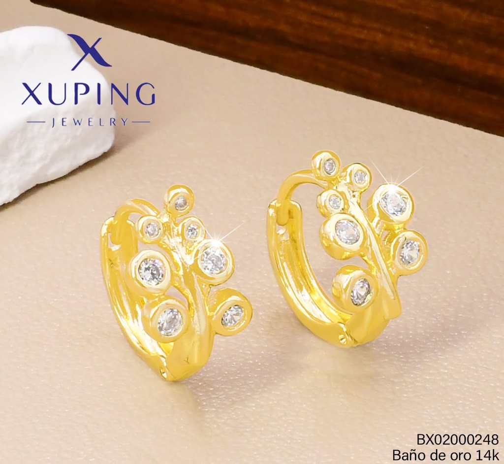 ARETES BAÑO DE ORO 14K. XUPING HUGGIES HOJA  ZIRC. EE5437-428 012026