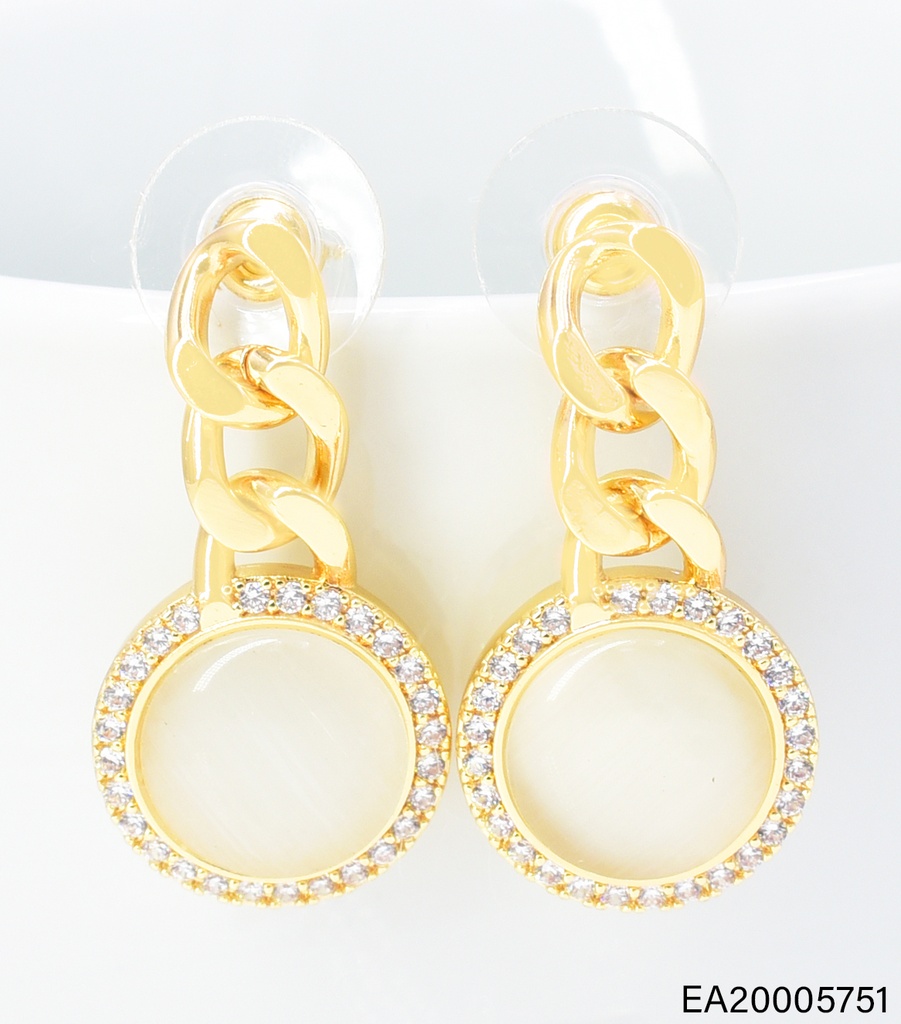 ARETES DOR CADENA/ CIRCULO CREMA EE4953-6 012026