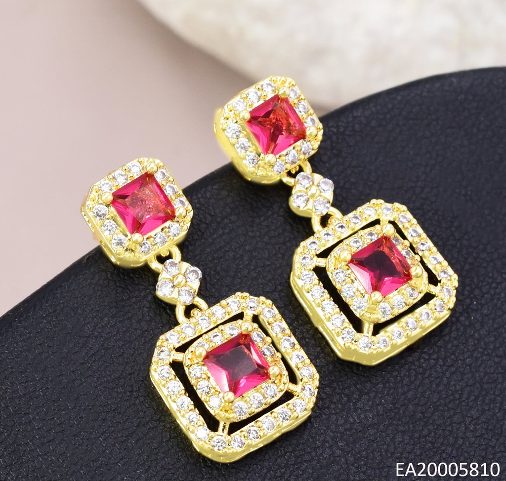 ARETES DOR. CUADRO ZIRC. ROSADO EE5238-422 012026