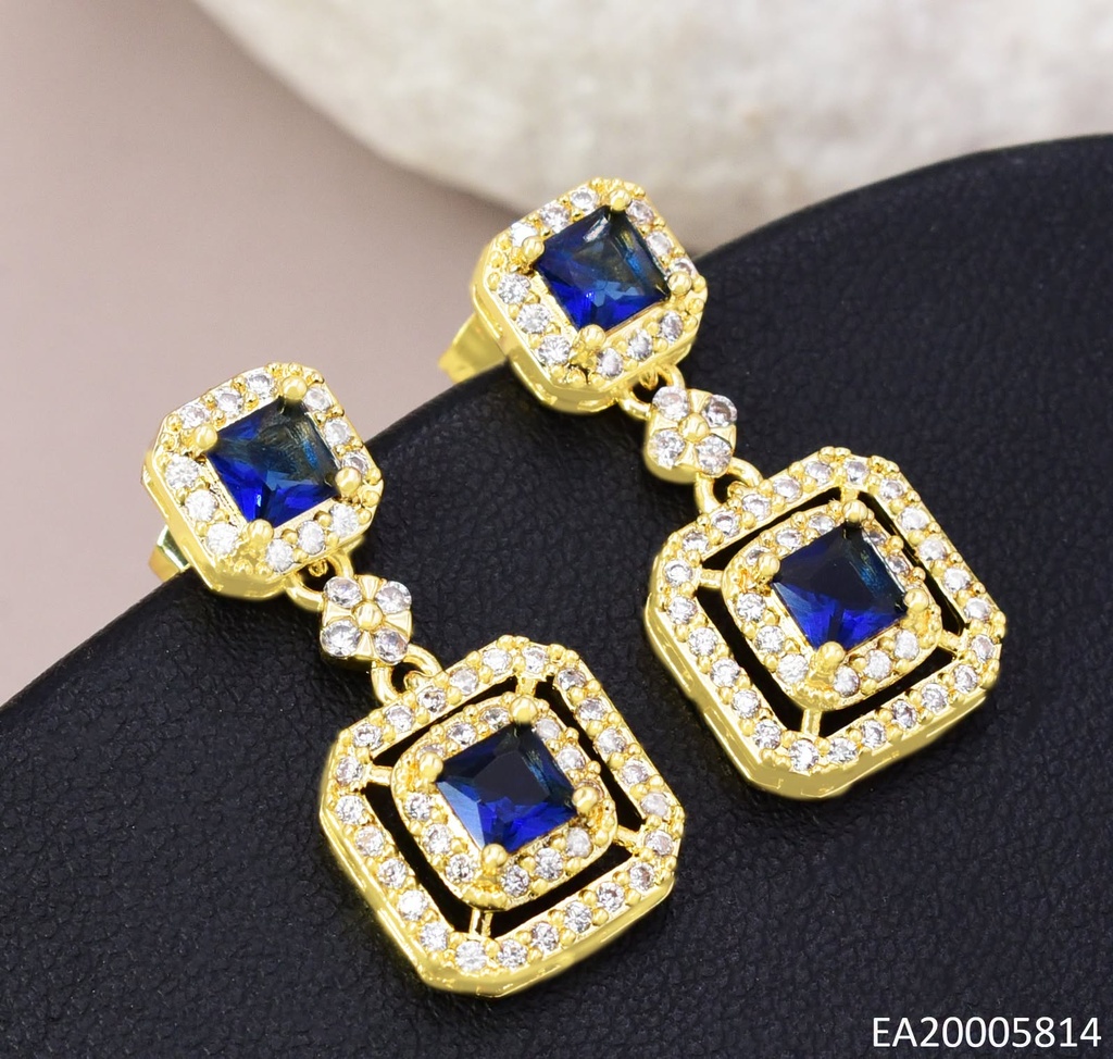 ARETES DOR. CUADRO ZIRC. AZUL EE5240-422 012026