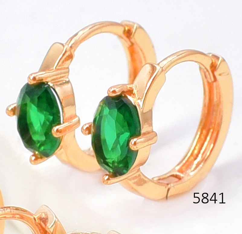 ARETES DOR. HUGGIES ZIRC. OV. VERDE EE5615-291 012026 (CM)