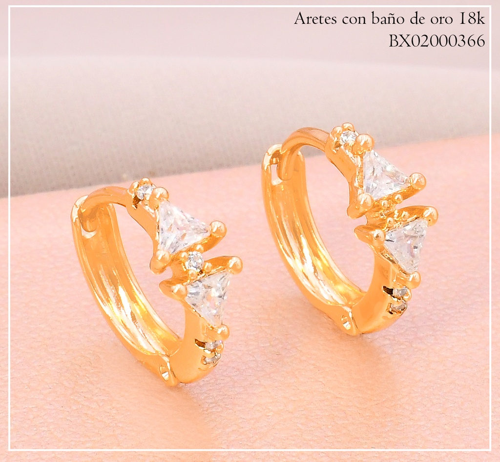 ARETES HUGGIES BAÑO DE ORO 18K. XUPING 2 TRIANGULOS ZIRC.#79