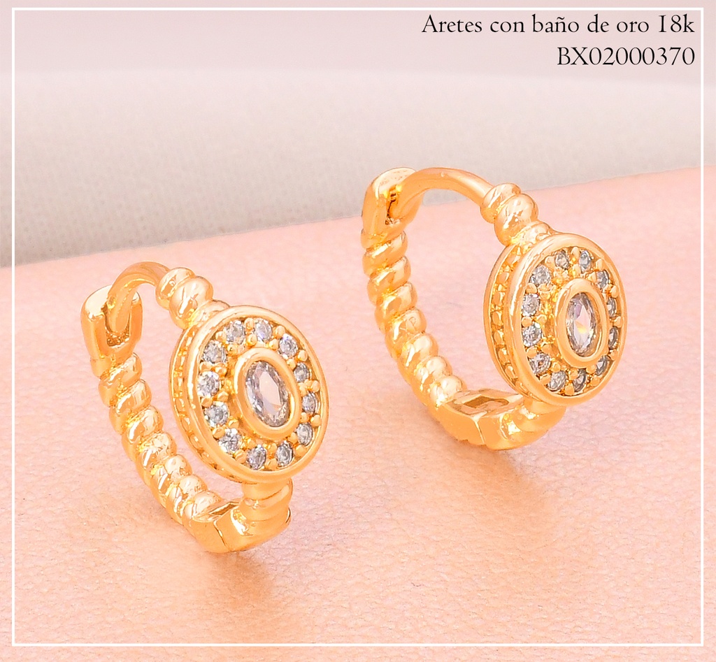 ARETES HUGGIES BAÑO DE ORO 18K. XUPING OV.C/DIVISIONES #110