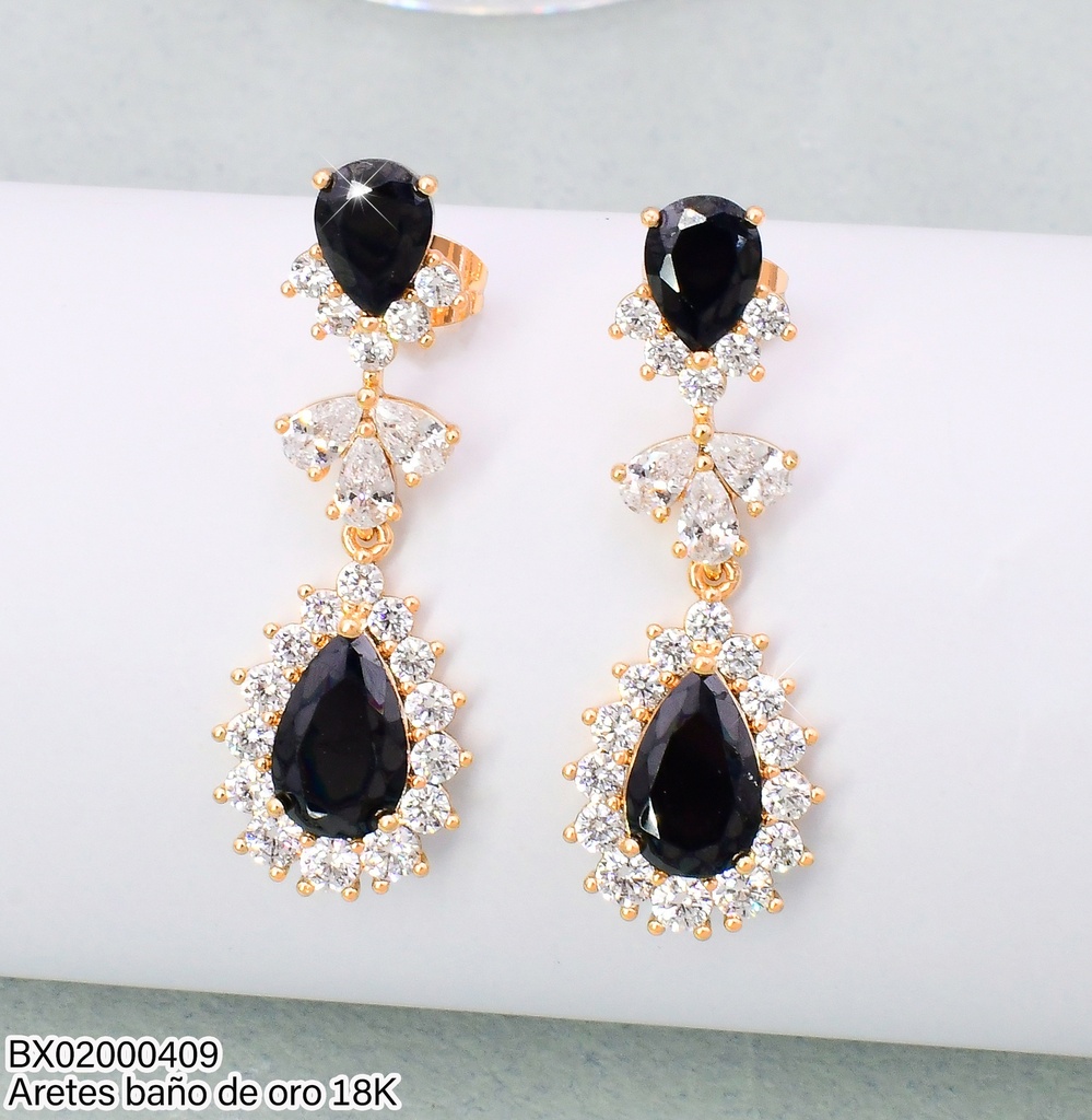 ARETES LARGOS BAÑO DE ORO 18K. XUPING 2 GOTAS NEGRA ZIRC.BORDE JELX-12371