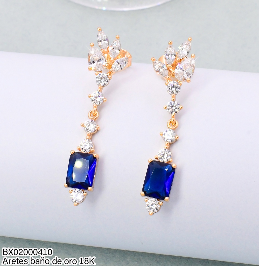 ARETES LARGOS BAÑO DE ORO 18K. XUPING HOJAS ZIRC.C/CUADRO AZUL JECF-12128