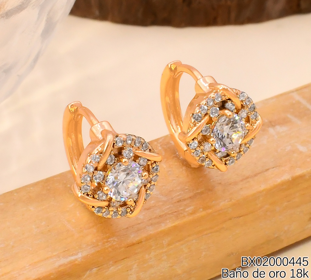 ARETES HUGGIES BAÑO DE ORO 18K XUPING ENTRELAZADOS / ZIRC RD CENTRO E99