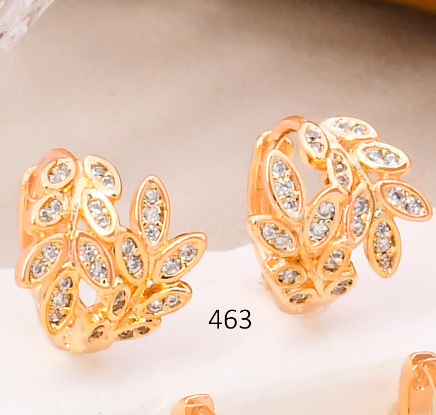 ARETES HUGGIES BAÑO DE ORO 18K XUPING HOJITAS ZIRC. E108