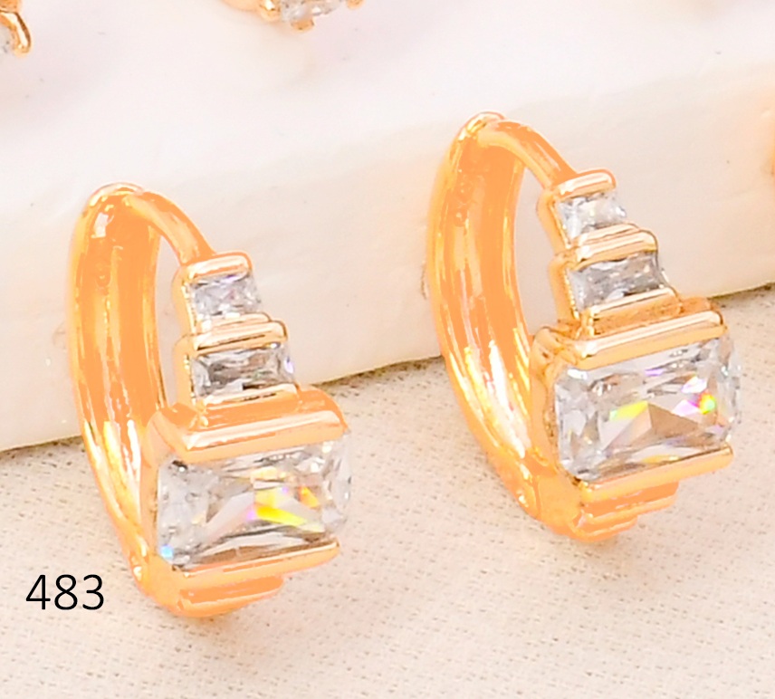 ARETES HUGGIES BAÑO DE ORO 18K XUPING ZIRC RECTANGULARES HORIZ. JSCF-1663E