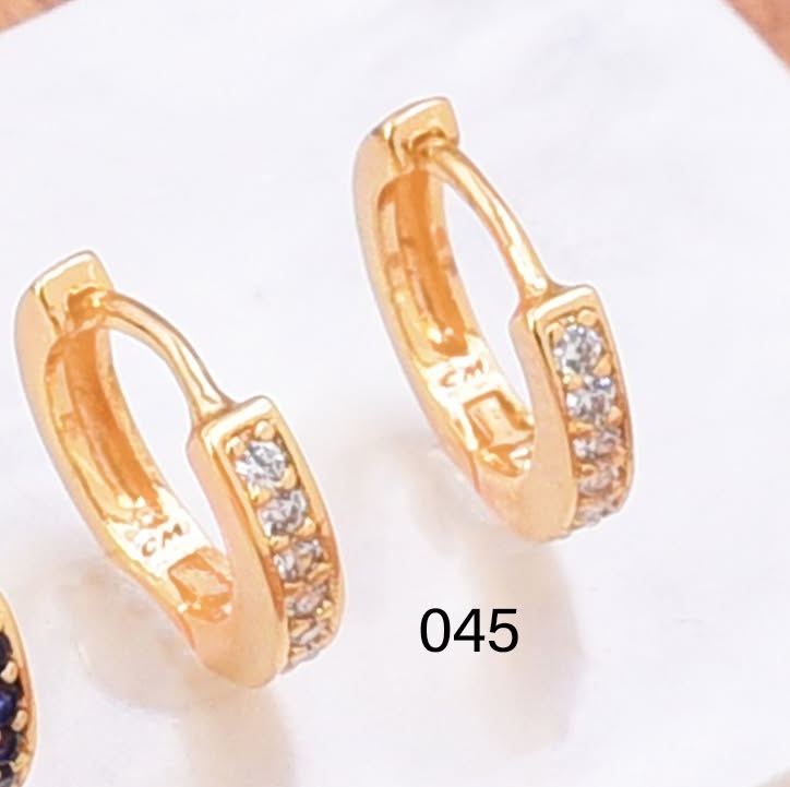 ARETES HUGGIES BAÑO DE ORO LINEA ZIRC CRISTAL EE5713-291 (IM26)