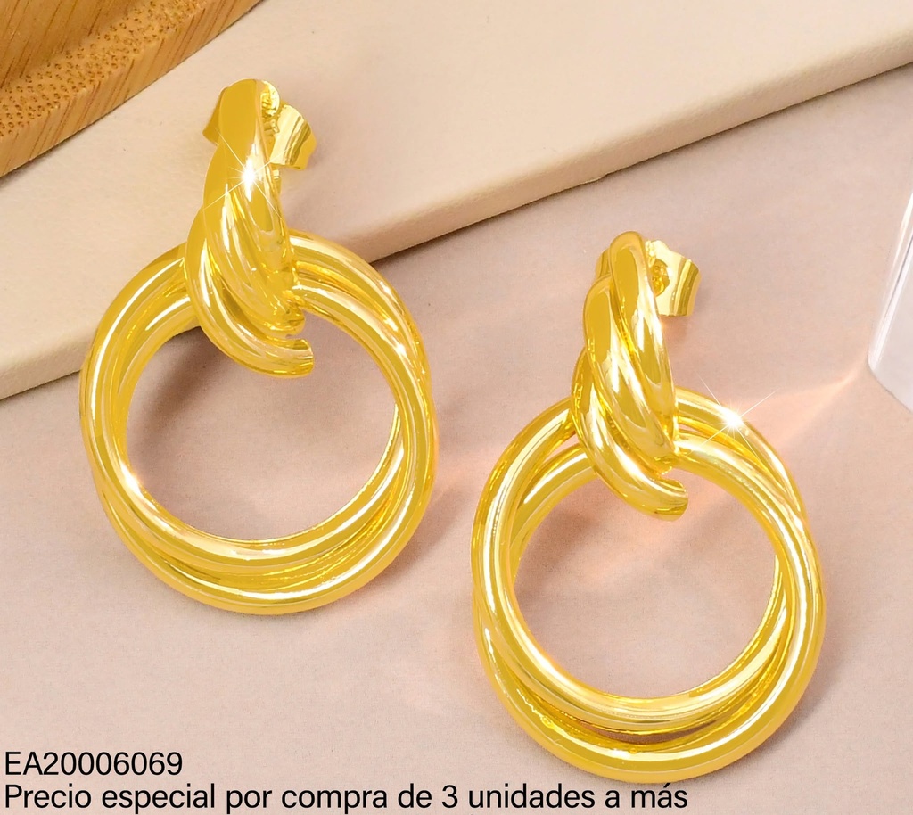 ARETES DOR 3 "C" CIRCULOS ENTRELAZADOS LISOS COLGANTES (IF) G3223-345
