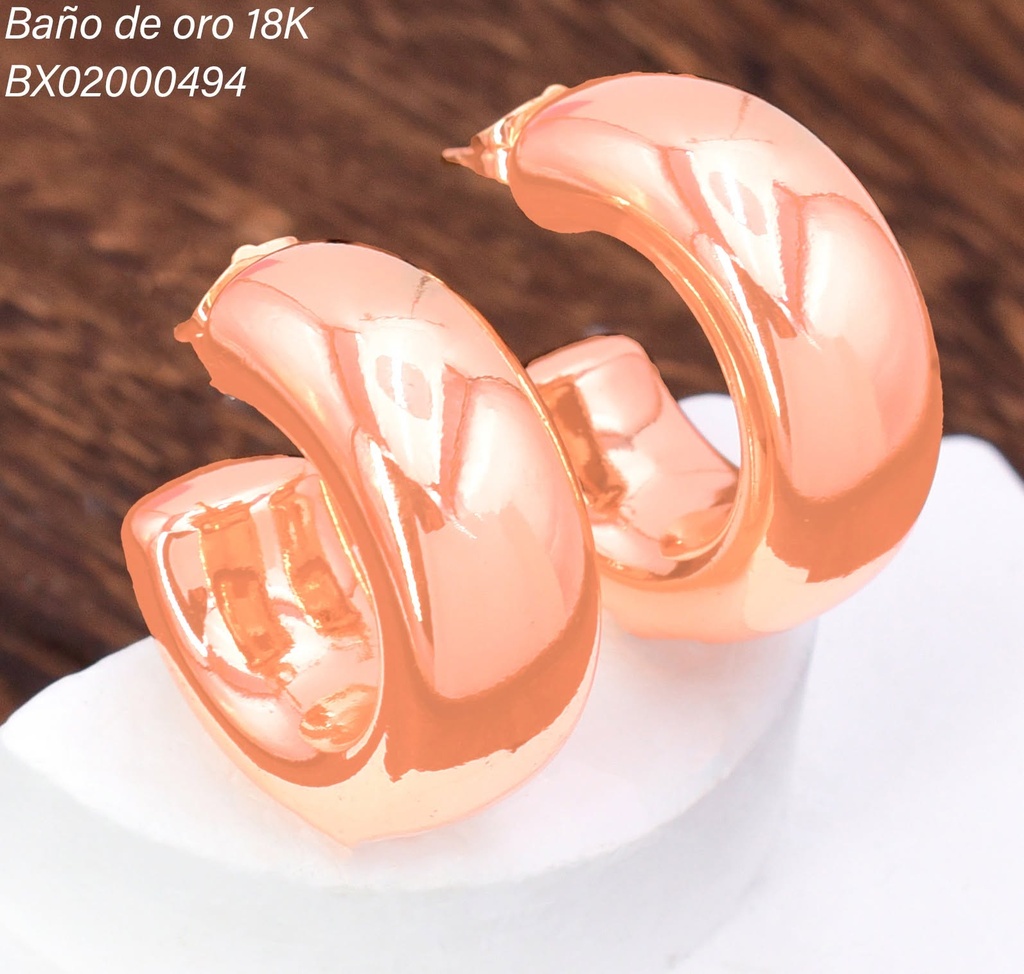 ARETES BAÑO DE ORO 18K. XUPING C INFLADA