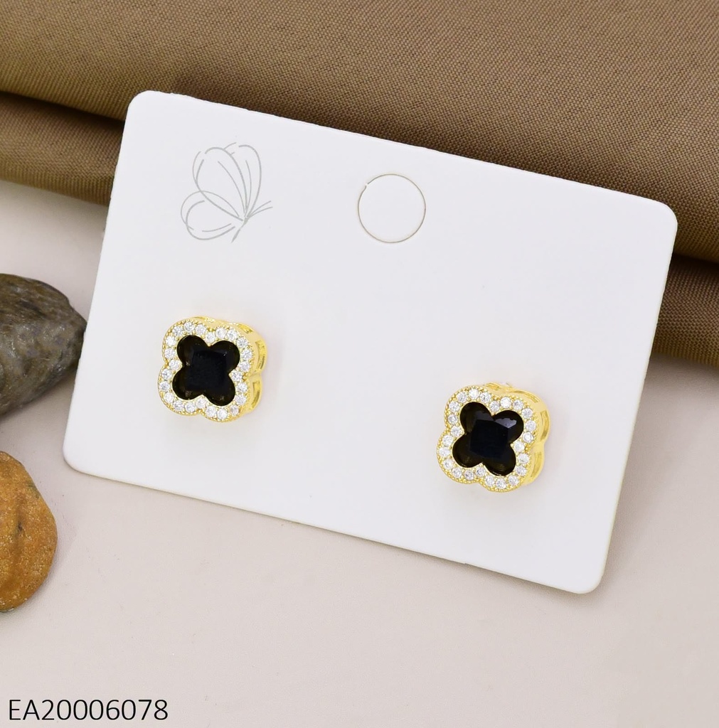 ARETES VAN CLEEF CENTRO NEGRO EE5472-430 (VC)