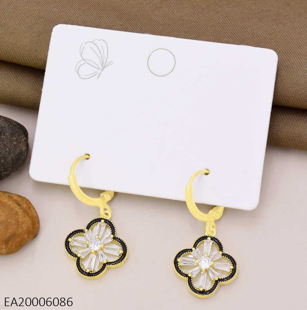 ARETES HUGGIES VAN CLEEF NEGRO/ZIRC. CRISTAL EE5475-430 (VC)