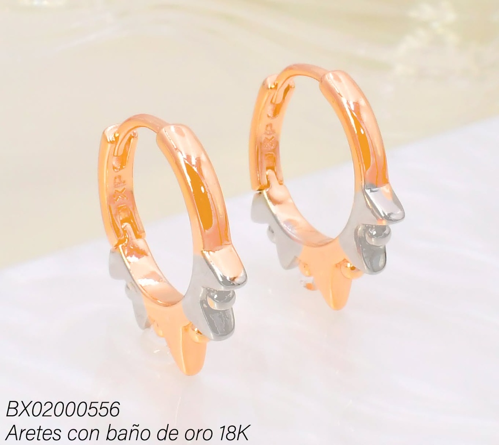 ARETES BAÑO DE ORO 18K XUPING HUGGIES PUNTAS BIC.