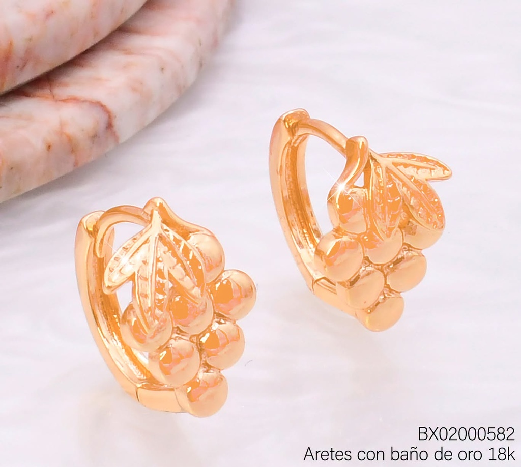 ARETES BAÑO DE ORO 18K XUPING HUGGIES RACIMO DE UVAS