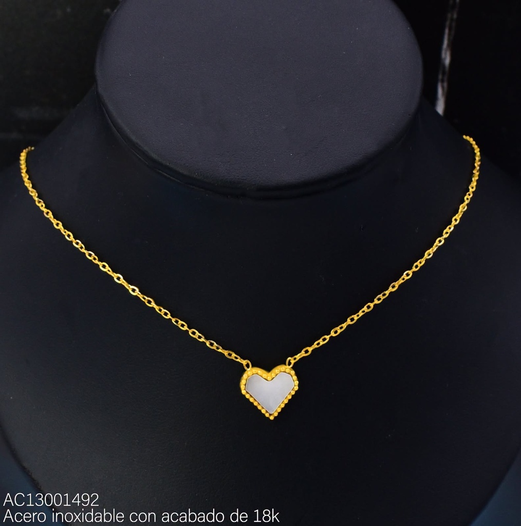 CADENA ACERO INOX. ACABADO 18K. CORAZON NACAR (114) VE26