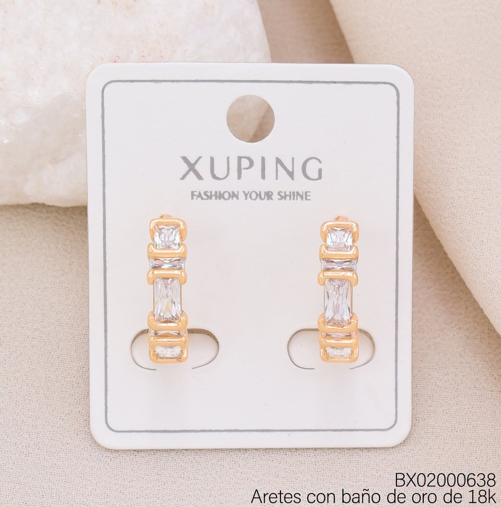 ARETES BAÑO DE ORO 18K. XUPING  HUGGIES ZIRC. RECT. CRISTAL (X.JL)