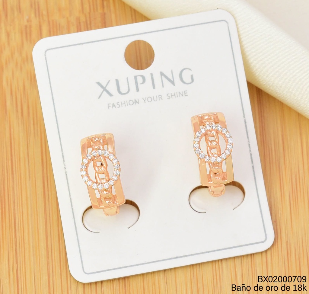 ARETES HUGGIES BAÑO DE ORO 18K XUPING CIRC. ZIRC. (X.JL)