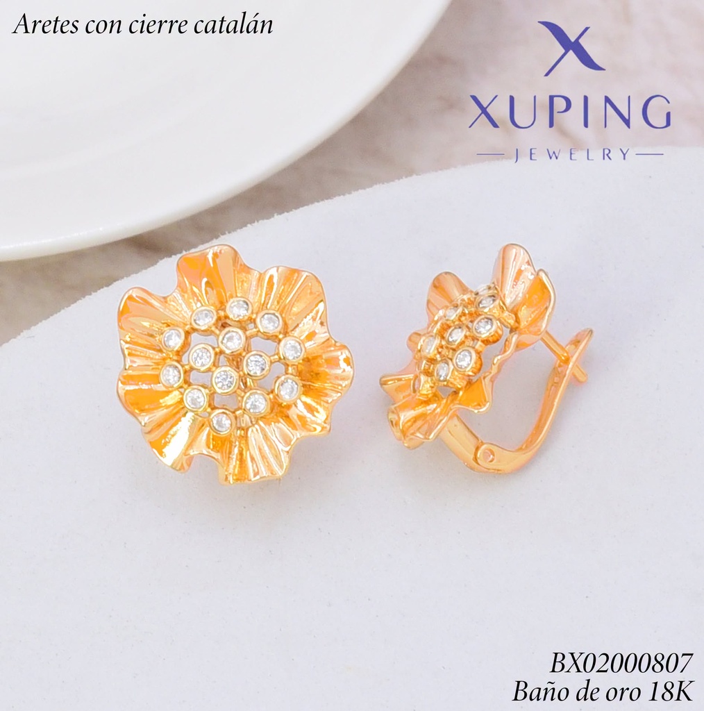 ARETES BAÑO DE ORO 18K.C/CIERRE DE CATALÁN XUPING FLOR CENTRO CALADO ZIRC.(XAG)