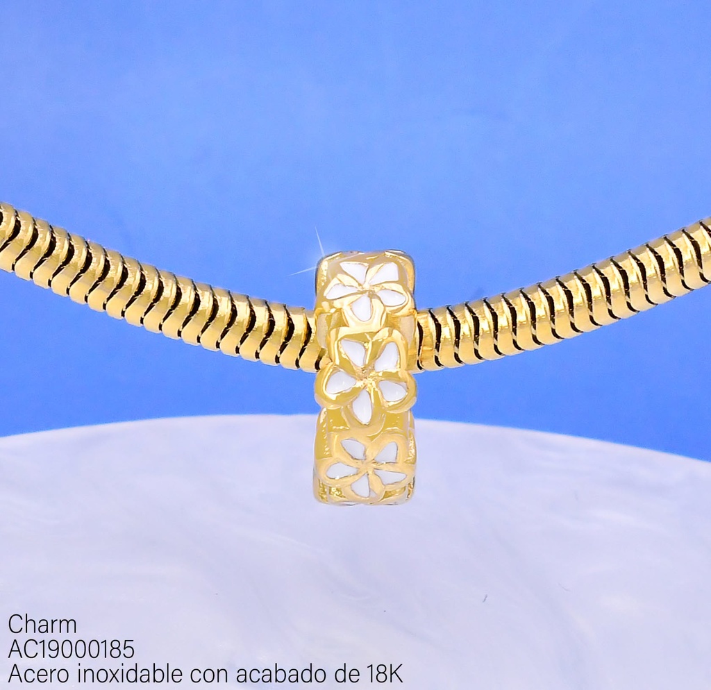 CHARMS ACERO INOX. ACABADO 18K. SACUANJOCHE (18) VE26