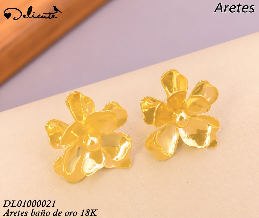 ARETES BAÑO DE ORO 18K.FLOR DOBLE PETALOS QM157A (DEL1)