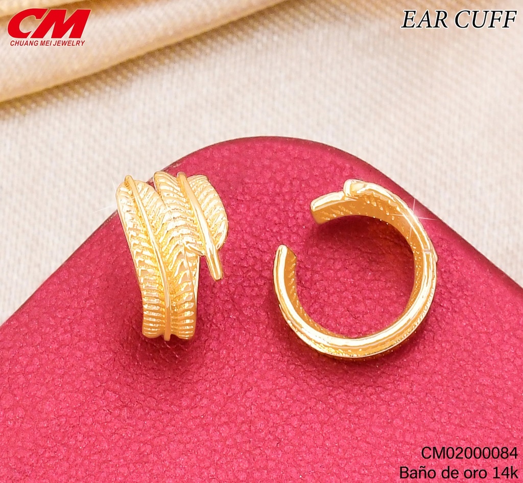 EAR CUFF BAÑO DE ORO 14K. HOJAS ENROLLADAS.  RJ-02260003 (27A)