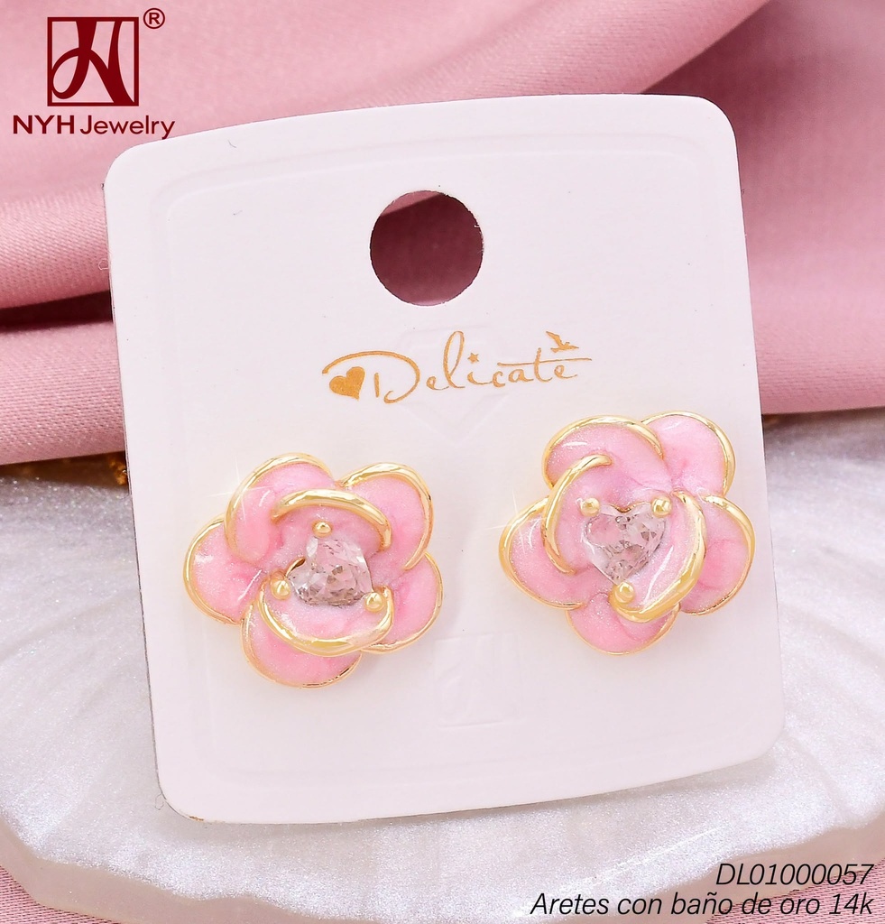 ARETES BAÑO DE ORO 14K. FLOR ESMALTADA ROSADA WD5134C (DEL1)