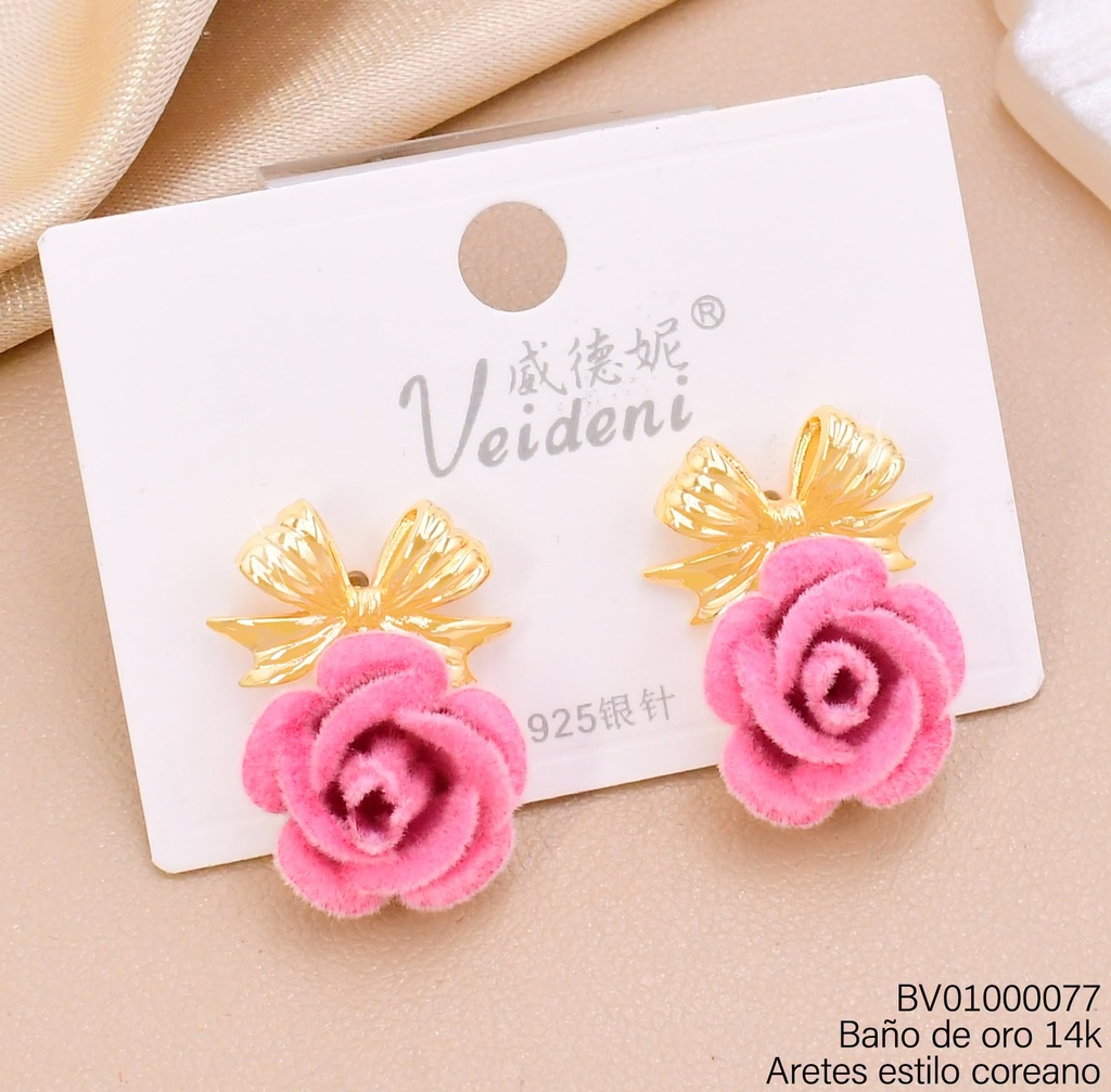 ARETES BAÑO DE ORO 14K. LAZO/FLOR GAMUZA ROSADA EH-3764 (VEI080926)